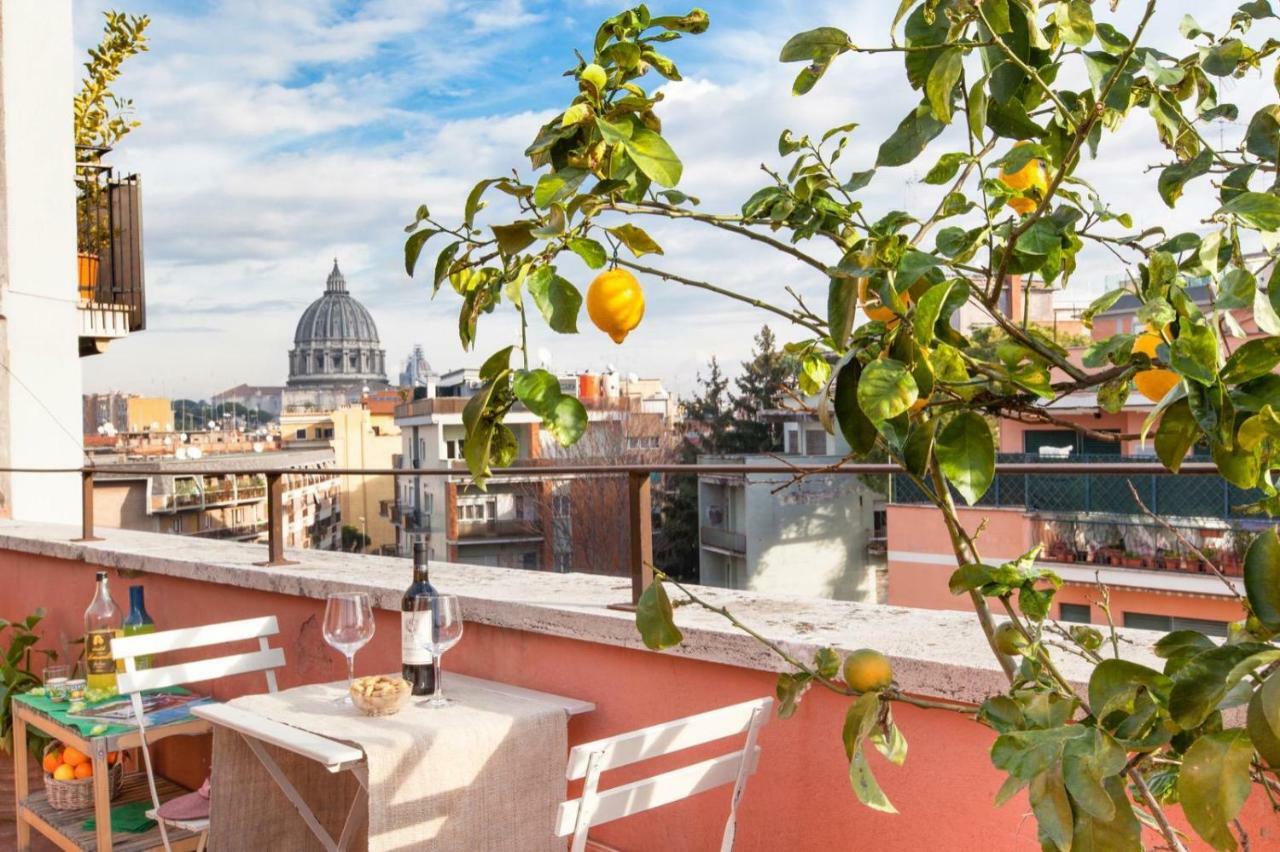 Postcard From St Peter'S Dome Apartment Exterior foto