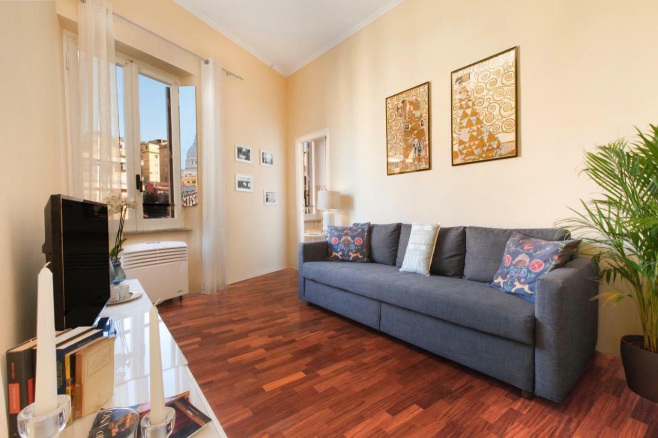 Postcard From St Peter'S Dome Apartment Exterior foto